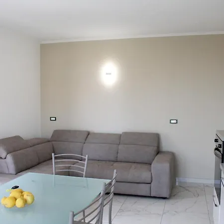 Azzurra Biricchina - *