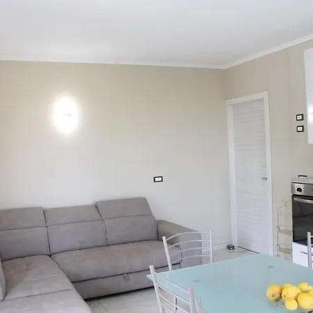 Azzurra Biricchina - Apartment