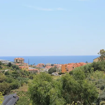 Apartamento Azzurra Biricchina - *
