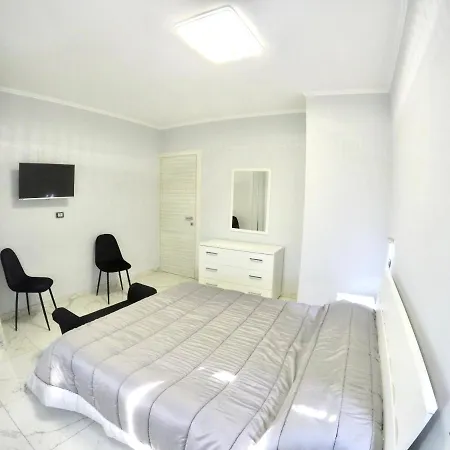 Azzurra Biricchina - *